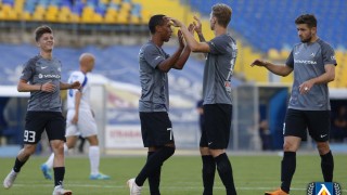 Отборът на Левски стартира днес подготовката си за мача с