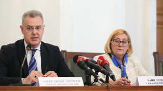 15 партии, 8 коалиции и 10 инициативни комитета в състезанието за ЕП