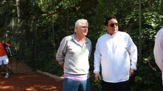 Австралийска легенда пристигна в България