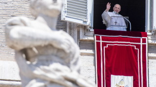 Папа Франциск дълбоко натъжен от решението на Турция да превърне