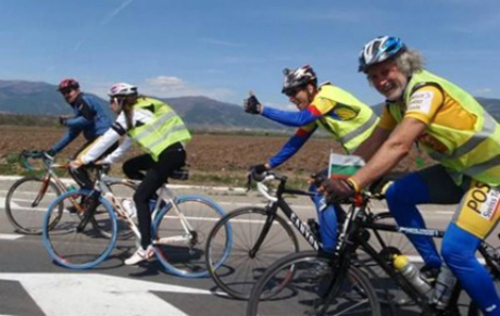 Българи минават 17 000 км до Рио на колела
