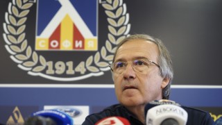 Треньорът на Левски Георги Дерменджиев даде пресконференция преди дербито с