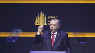 Турският президент Реджеп Тайип Ердоган обяви че 50 000 души