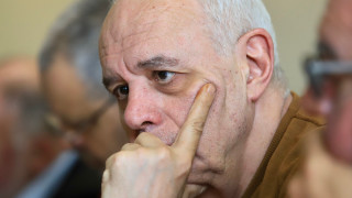 Няма да можем да излезем от политическата криза Това заяви