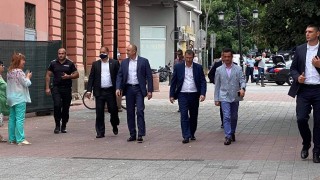 Никакви прегрупирания в кабинета не могат да спасят държавността Това