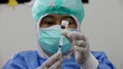 Изследване: Три дози от китайската ваксина на Sinovac не пазят от Омикрон