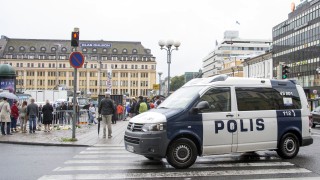 Полицията във Финландия разследва нападението в Турку като терористичен акт