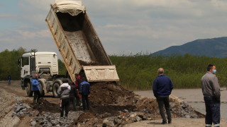 ТЕЦ "Република" минава на газ заради аварията в шламохранилището