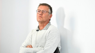 Благодарение на противоречивите политики в борбата с коронавируса които не