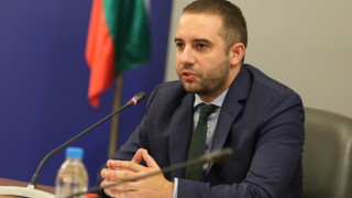 Все още няма одобрена ваксина срещу коронавируса Екип на здравното