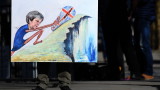 Тереза Мей за Брекзит без сделка: Скъпи храни, опашки и £ 13 млрд. загуби за бизнеса