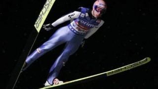 Моргенщерн спечели ски-скока в Сапоро
