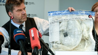 Три жени са разследвани за пожара в германска зоологическа градина