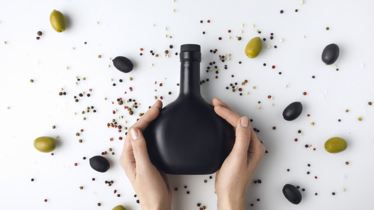 За топлата връзка между зехтина и козметиката