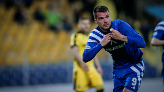 Нападателят на Левски Алекс Колев може да премине в