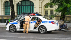 Виетнам арестува норвежец и австралиец по обвинения в тероризъм