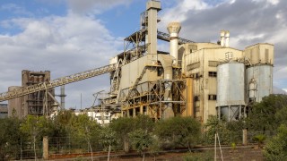 Световният лидер на пазара на строителни материали Holcim Ltd