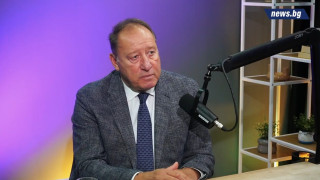 Иран затяга примката около Ормуз: Петролът над 100 долара, светът чака следващия ход на войната