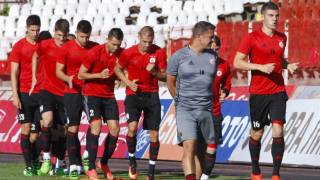 Томас Нойберт кондиционният специалист на ЦСКА говори пред