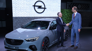 Собственикът на Opel и Peugeot с рекордни продажби за 2018 година