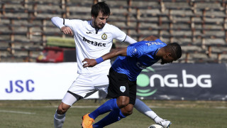 Футболистът на Славия Дарко Тасевски бе специален гост в