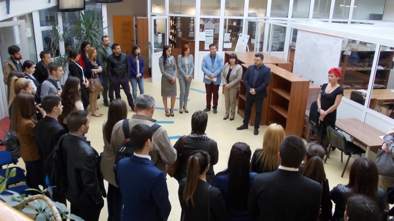 Po 40 Dela Mesechno Gleda Edin Sdiya Ot Sofijskiya Administrativen Sd News Bg