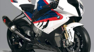 BMW S1000RR е „Международен мотоциклет на 2010 година”