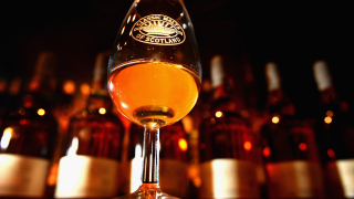 Забравете за паунда. Какво ще означава "Брекзит" за шотландското уиски?