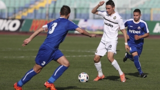 Монтана потегли с 15 футболисти за Бургас