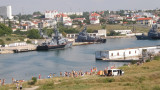 Украински медии твърдят, че все пак дронове са повредили руския кораб "Иван Хурс"