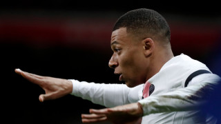 От Пари Сен Жермен продължават с опитите да задържат на