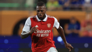 Арсенал е приел оферта от Лацио за защитника Нуно Тавареш