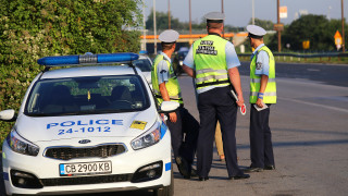 В рамките на ежедневния засилен контрол по пътищата на страната