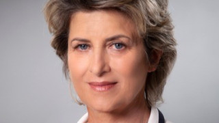 Служебният спортен министър Весела Лечева коментира проекта за нов стадион