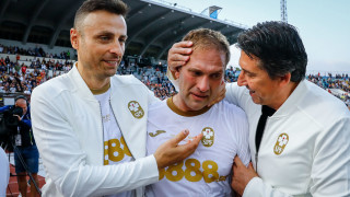 Стилиян Петров ще смени Димитър Бербатов като основен претендент за нов