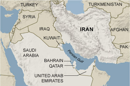 Ирански самолет едва не се сблъска с американски хеликоптер