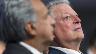 Бившият вицепрезидент на САЩ Ал Гор призова делегатите на Световния