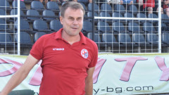 Треньорът на Локомотив (Горна Оряховица): Играчите имат желание да покажат добра игра срещу Лудогорец