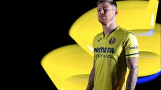 Досегашният защитник на Ливърпул Алберто Морено вече официално е футболист