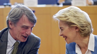 Урсула фон дер Лайен представи визията си за управление на ЕК пред евродепутати