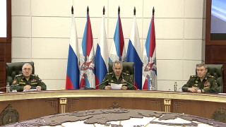 Лондон: Разследването за корупция в Русия е обхванало още висши военни