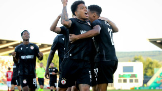 Фланговият защитник на ЦСКА Брадли де Нойер може да получи