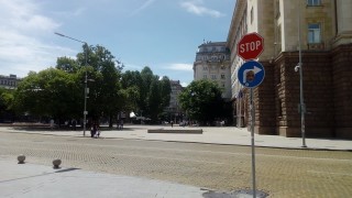 България вече има своя първи служебен премиер и служебен кабинет