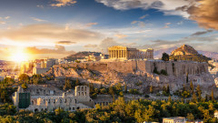Самоделна бомба нанесе щети по сграда на масонската ложа в центъра на Атина