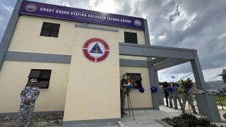 Филипините построиха нова станция на бреговата охрана на оспорвания остров
