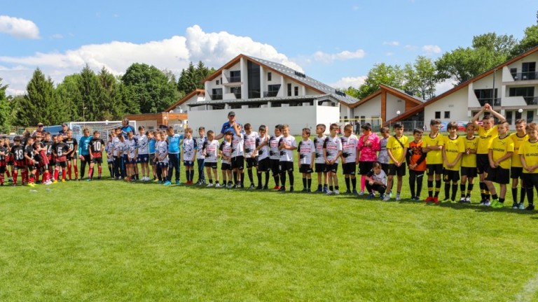 Престижни участници на международния детски турнир в Панагюрище