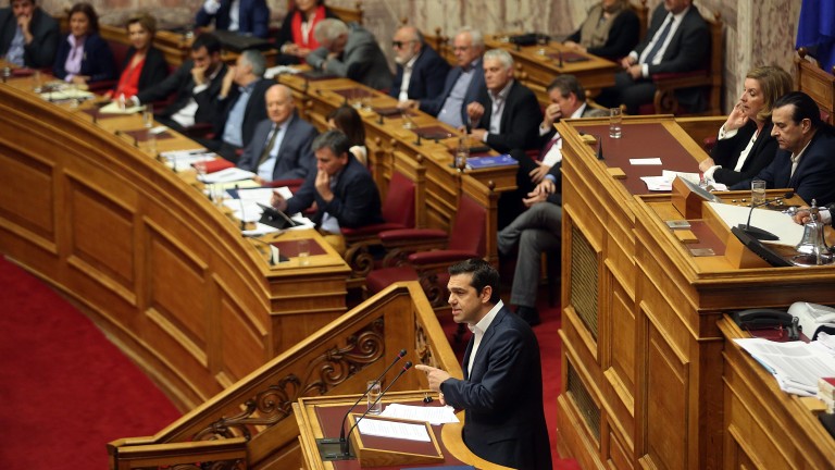 Гръцкият парламент одобри строги мерки за икономии
