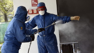 Голяма партида китайски маски доставена от в Италия в