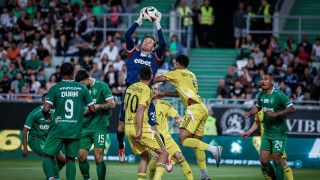 БФС глоби сурово Левски, наказа "сините" и за закъснение