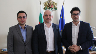 Служебният вицепремиер по управление на европейските средства Атанас Пеканов и